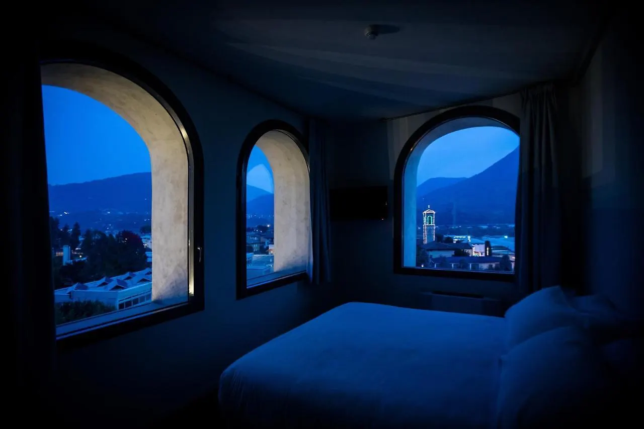 La Ripa Boutique Hotel Albino
