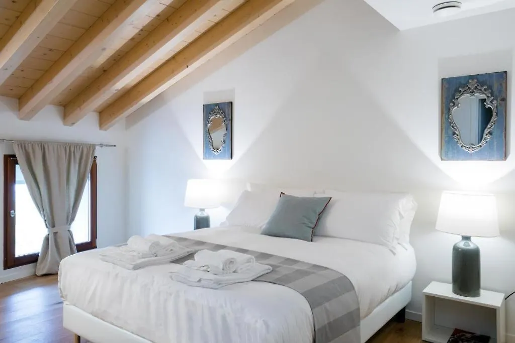 La Ripa Boutique Hotel Albino