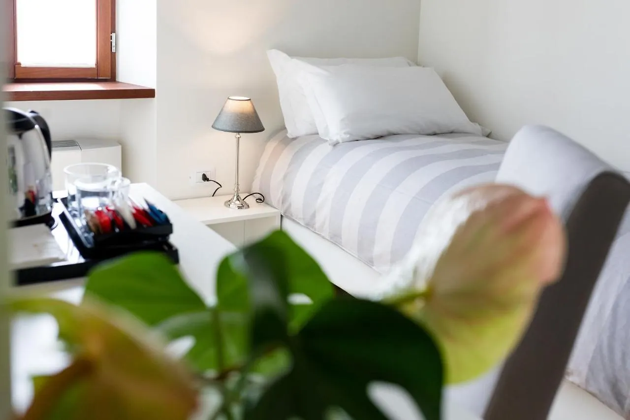 La Ripa Boutique Hotel Albino 3*,  Italy
