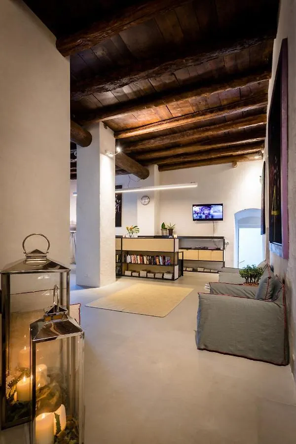La Ripa Boutique Hotel Albino 3*,