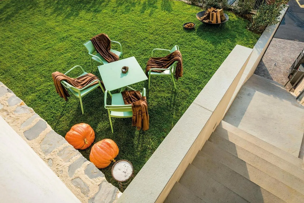 La Ripa Boutique Hotel Albino