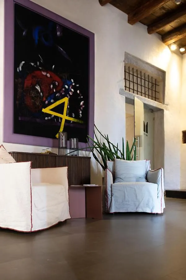 La Ripa Boutique Hotel Albino